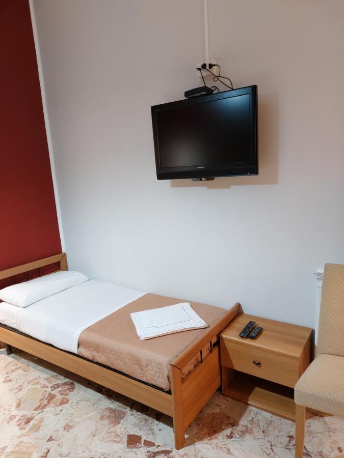 شقة Casa Vacanze Lina San Mauro Castelverde المظهر الخارجي الصورة
